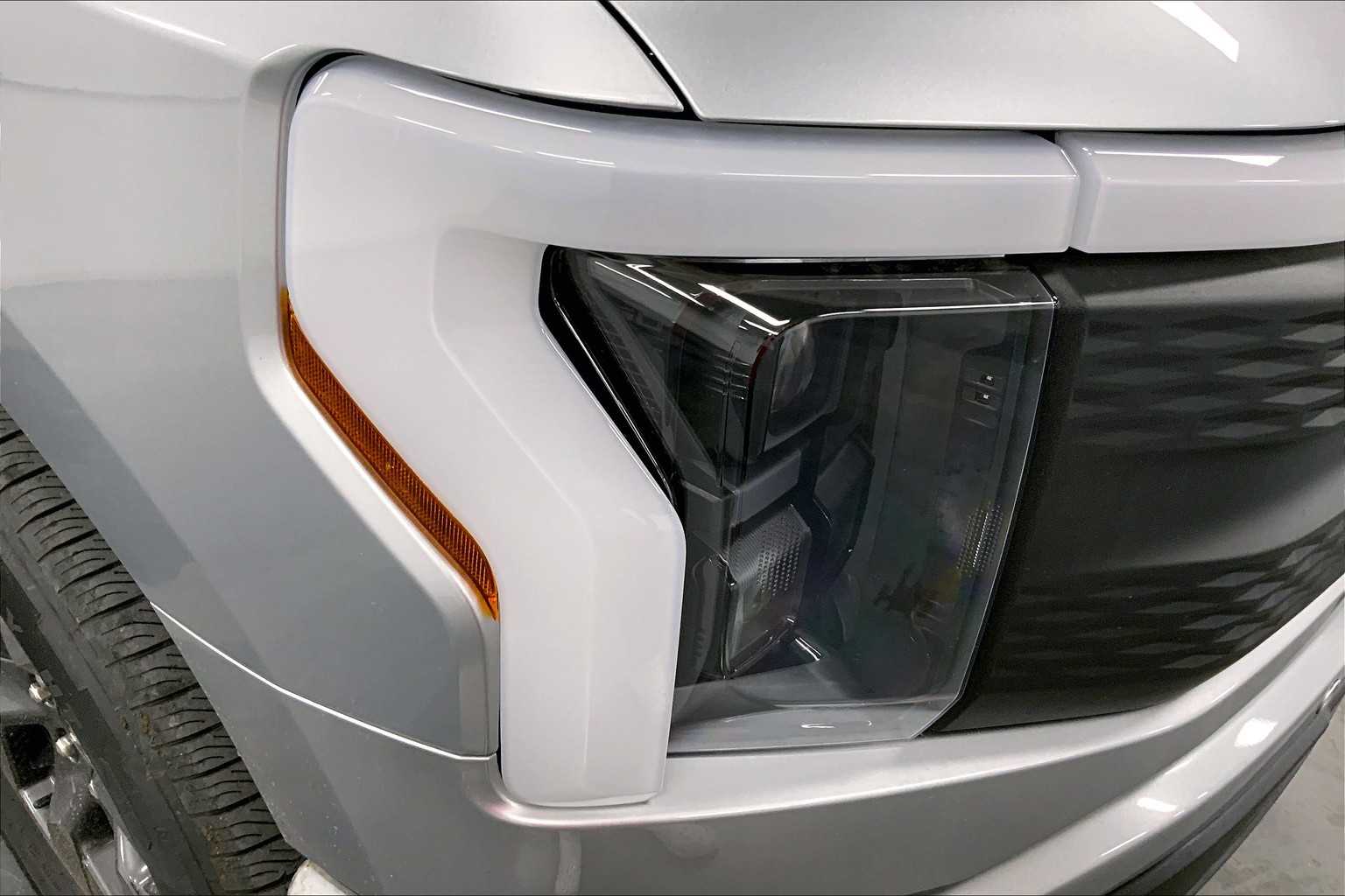 2025 Ford F-150 Lightning