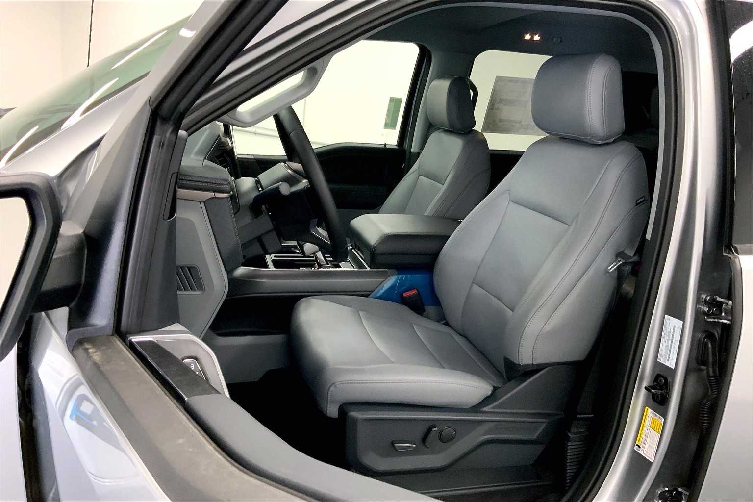 2025 Ford F-150 Lightning