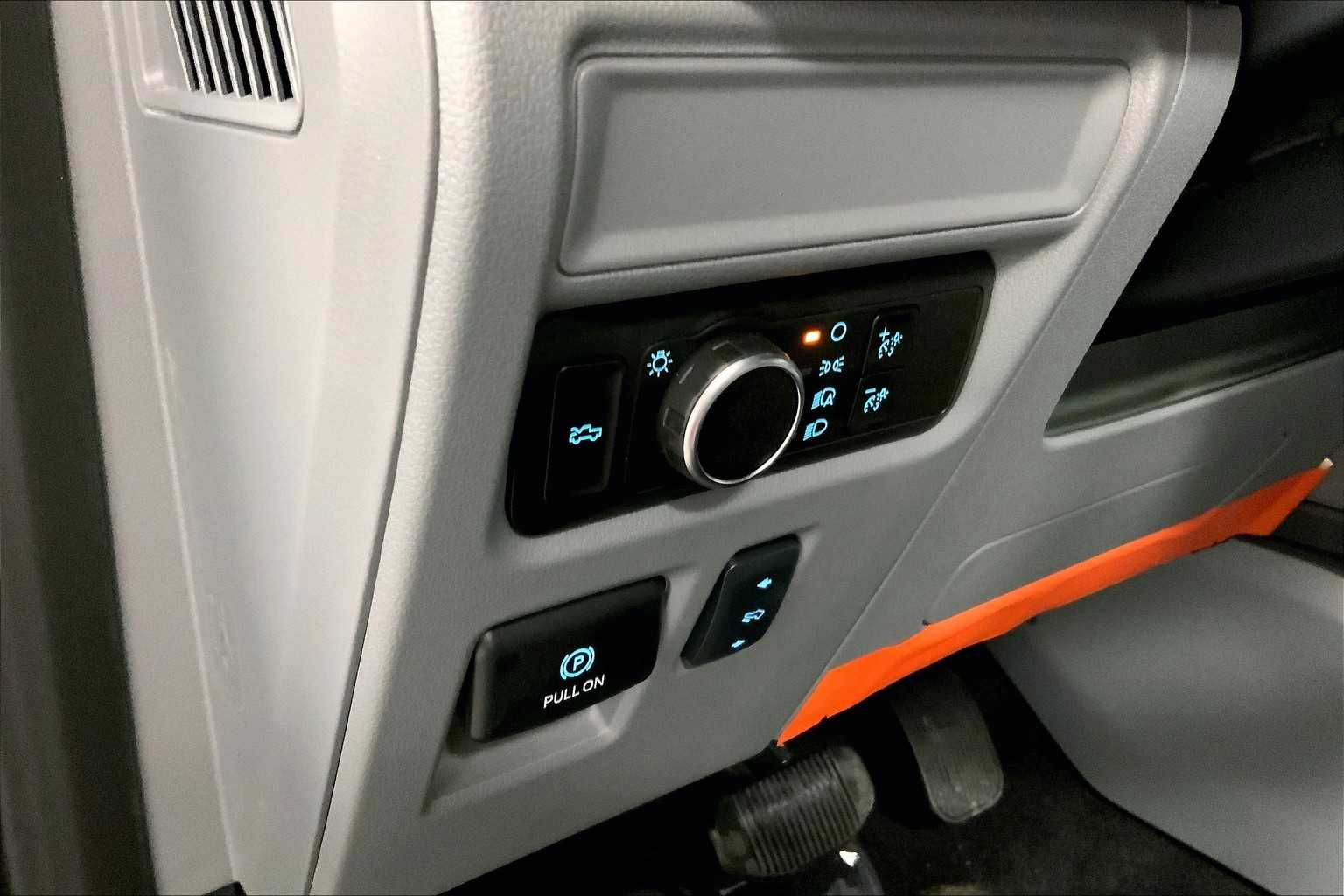 2025 Ford F-150 Lightning