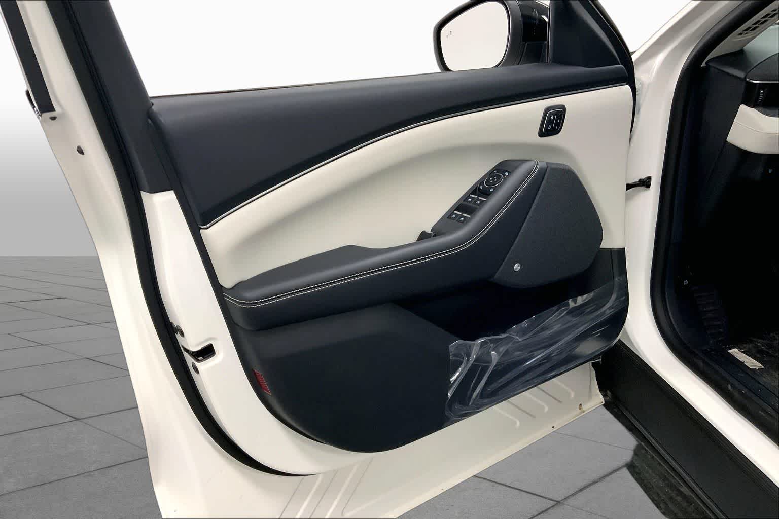 2026 Ford Mustang Mach-E