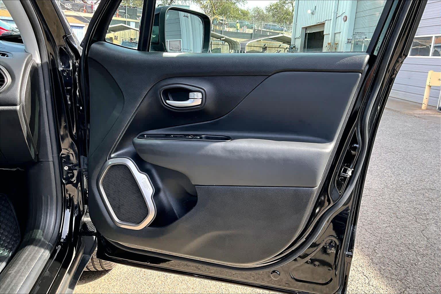 2023 Jeep Renegade