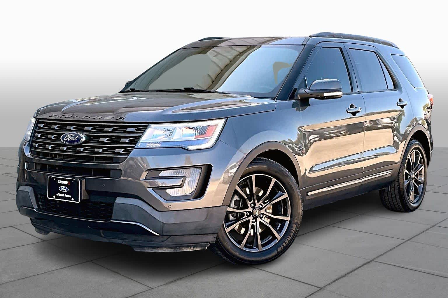 2017 Ford Explorer