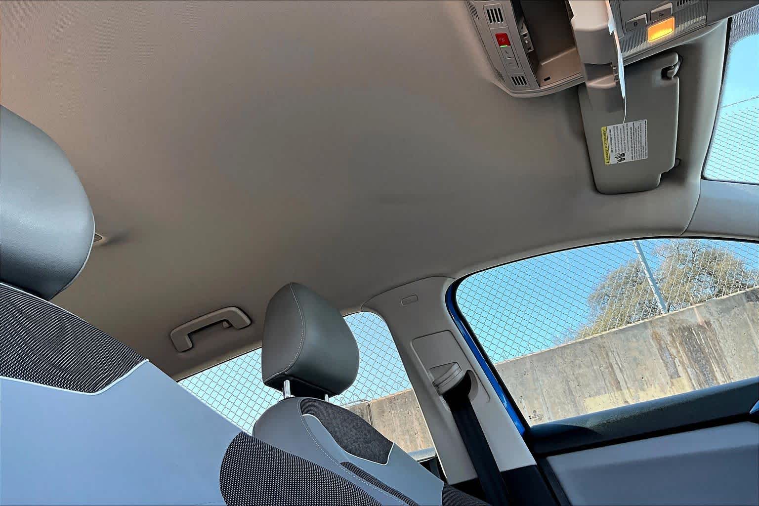2023 Volkswagen Taos