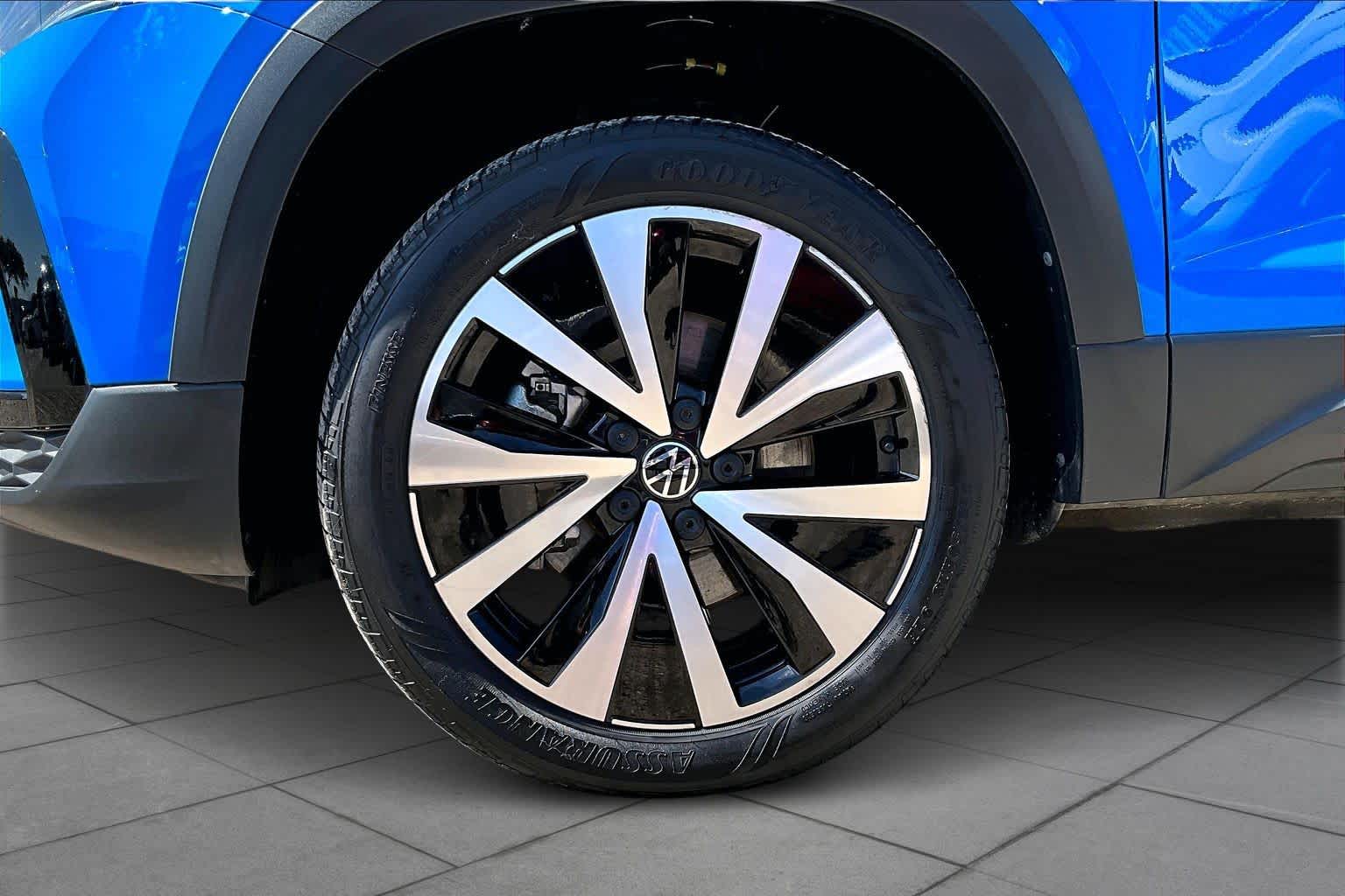 2023 Volkswagen Taos