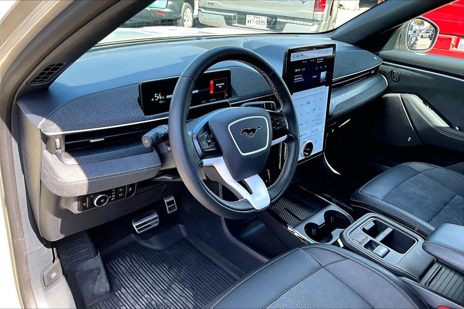 2025 Ford Mustang Mach-E