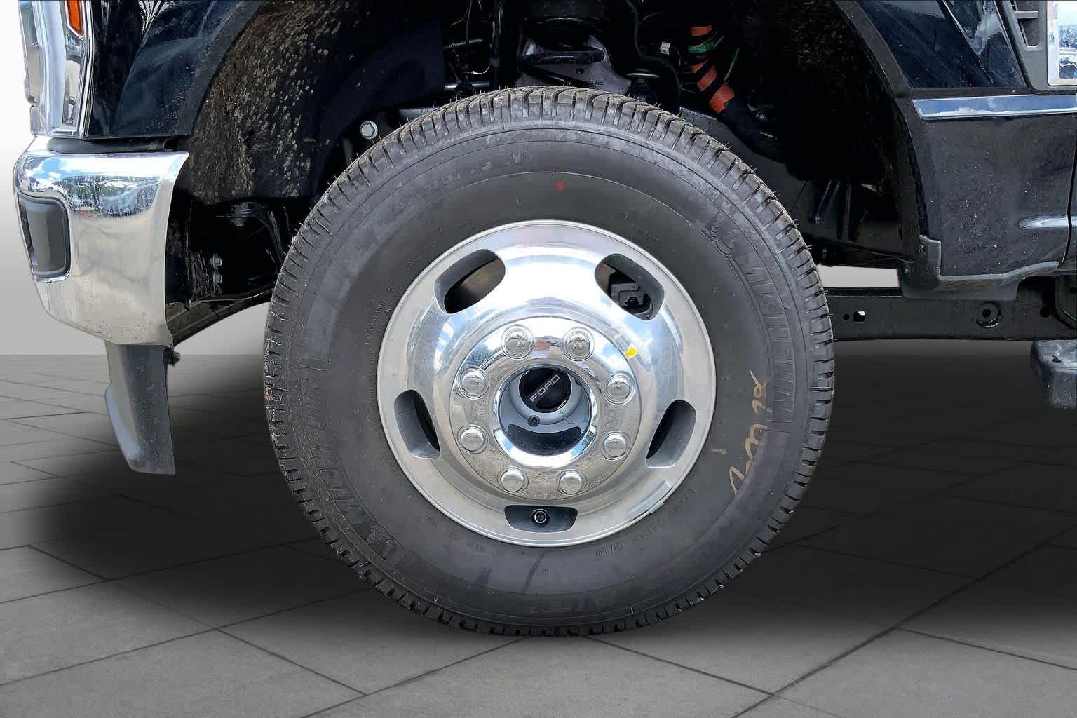 2026 Ford Super Duty F-350 DRW Pickup
