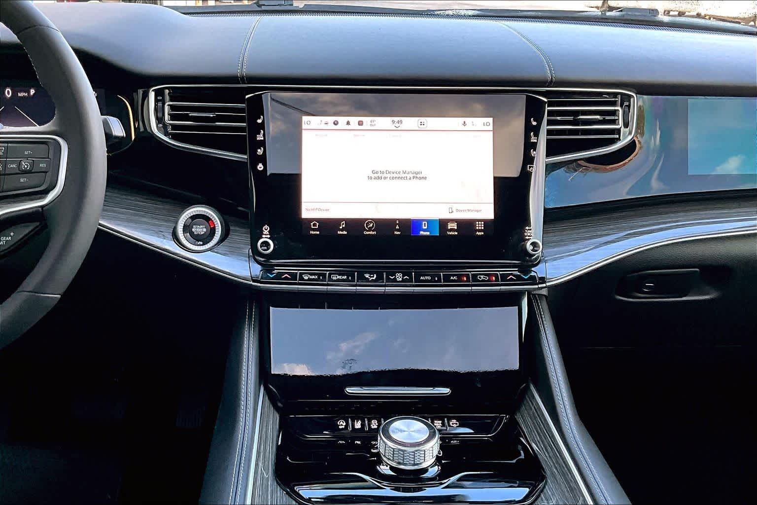 2022 Jeep Wagoneer