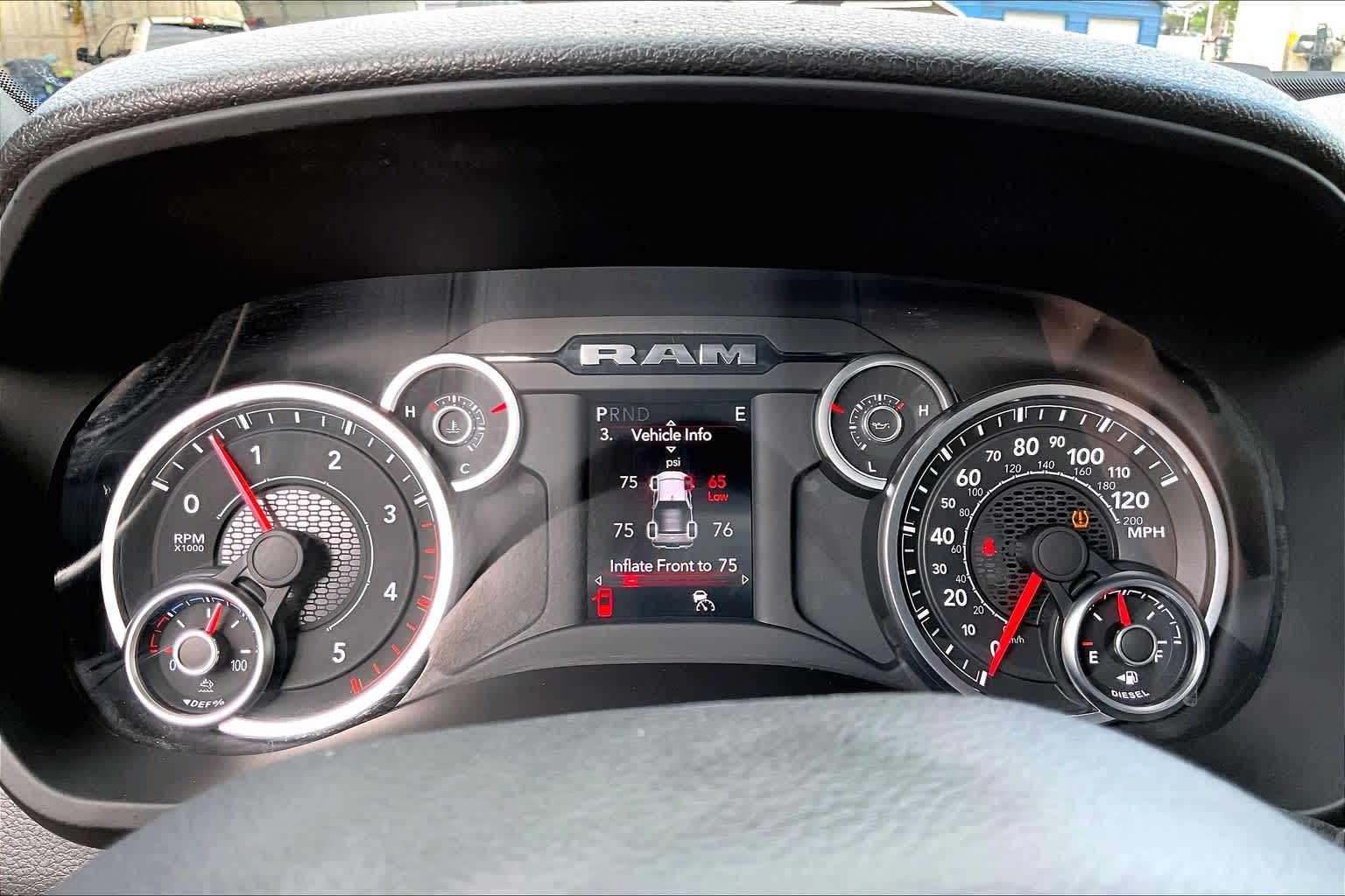 2025 RAM 2500
