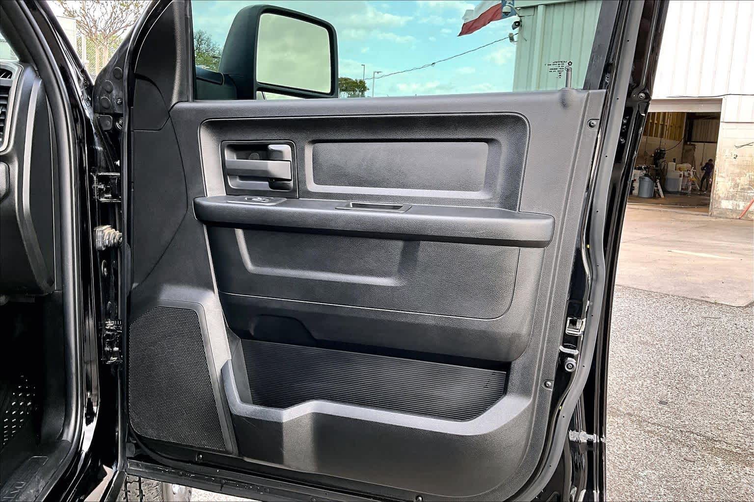 2025 RAM 2500