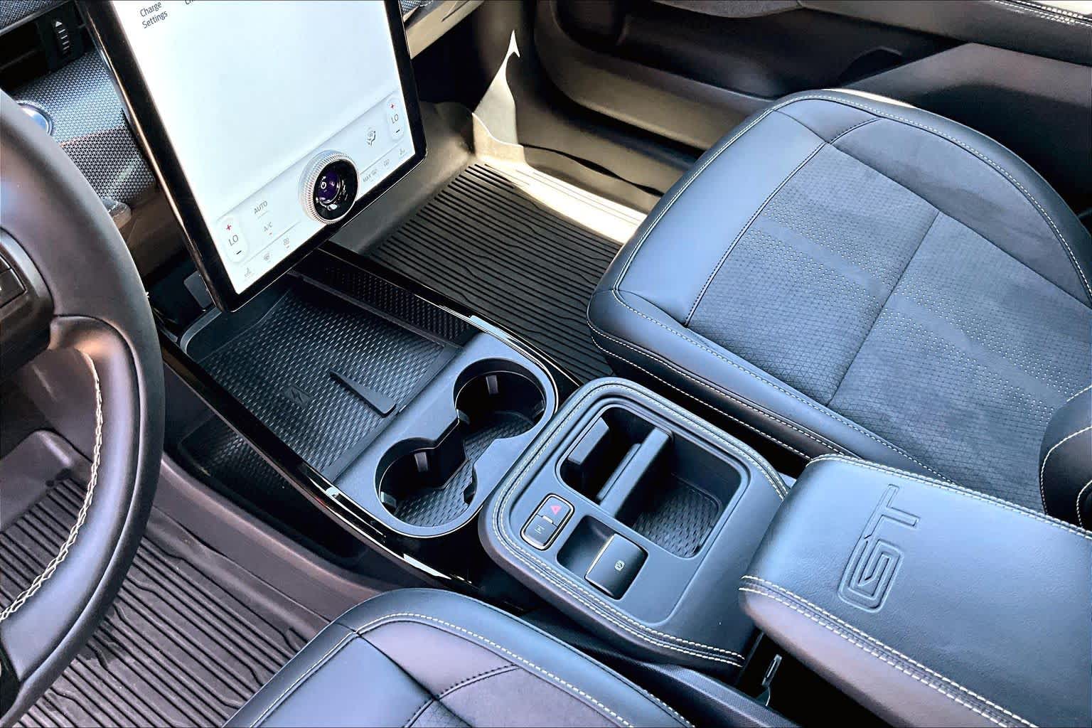 2025 Ford Mustang Mach-E