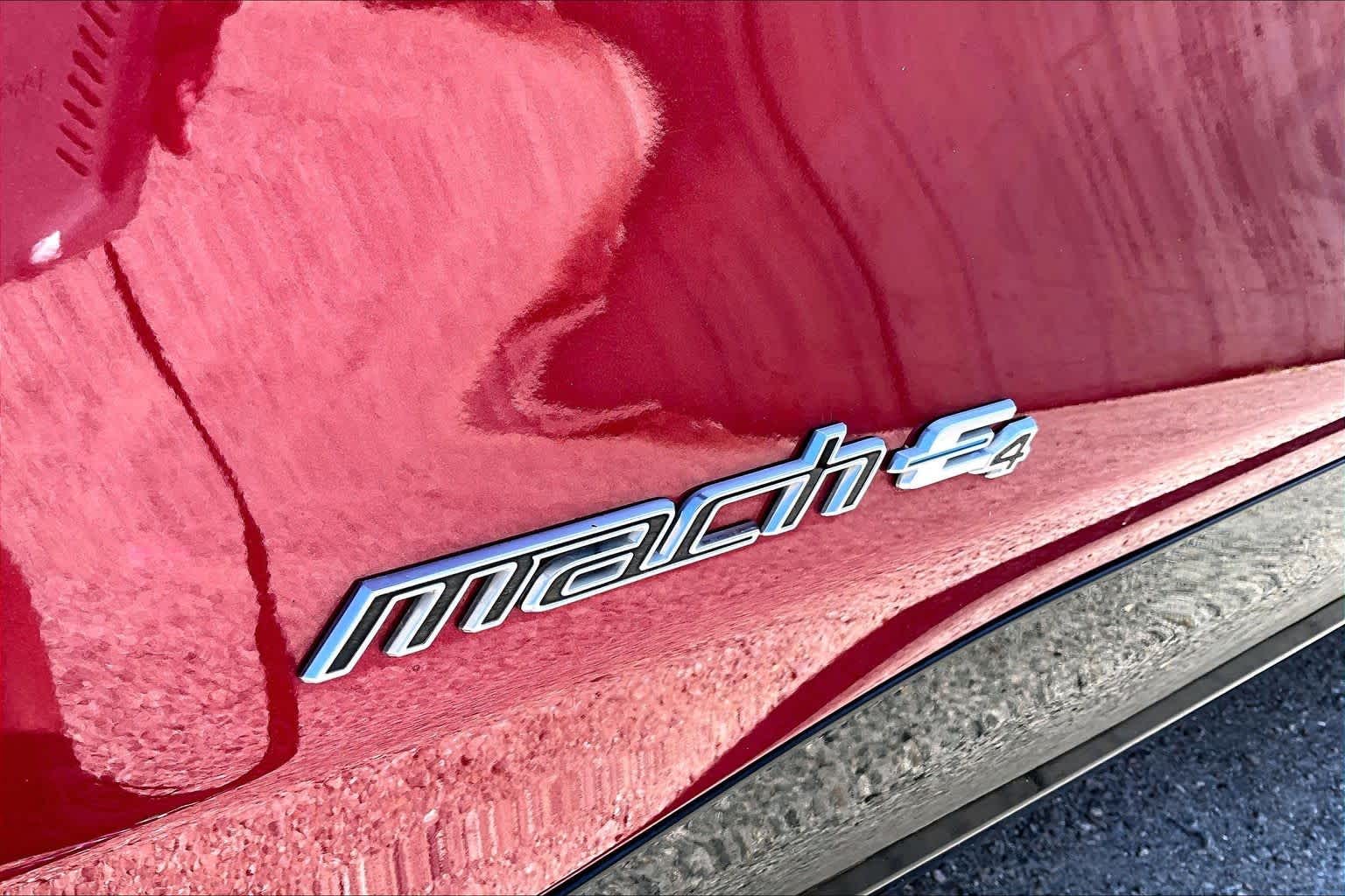 2025 Ford Mustang Mach-E