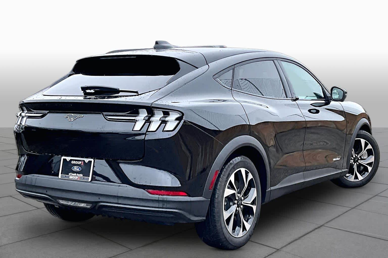 2025 Ford Mustang Mach-E