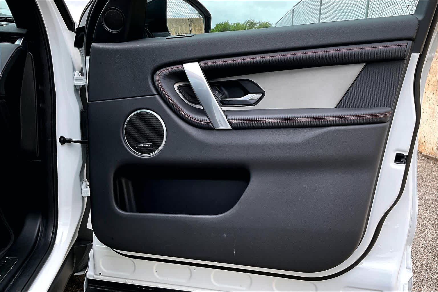 2023 Land Rover Discovery Sport