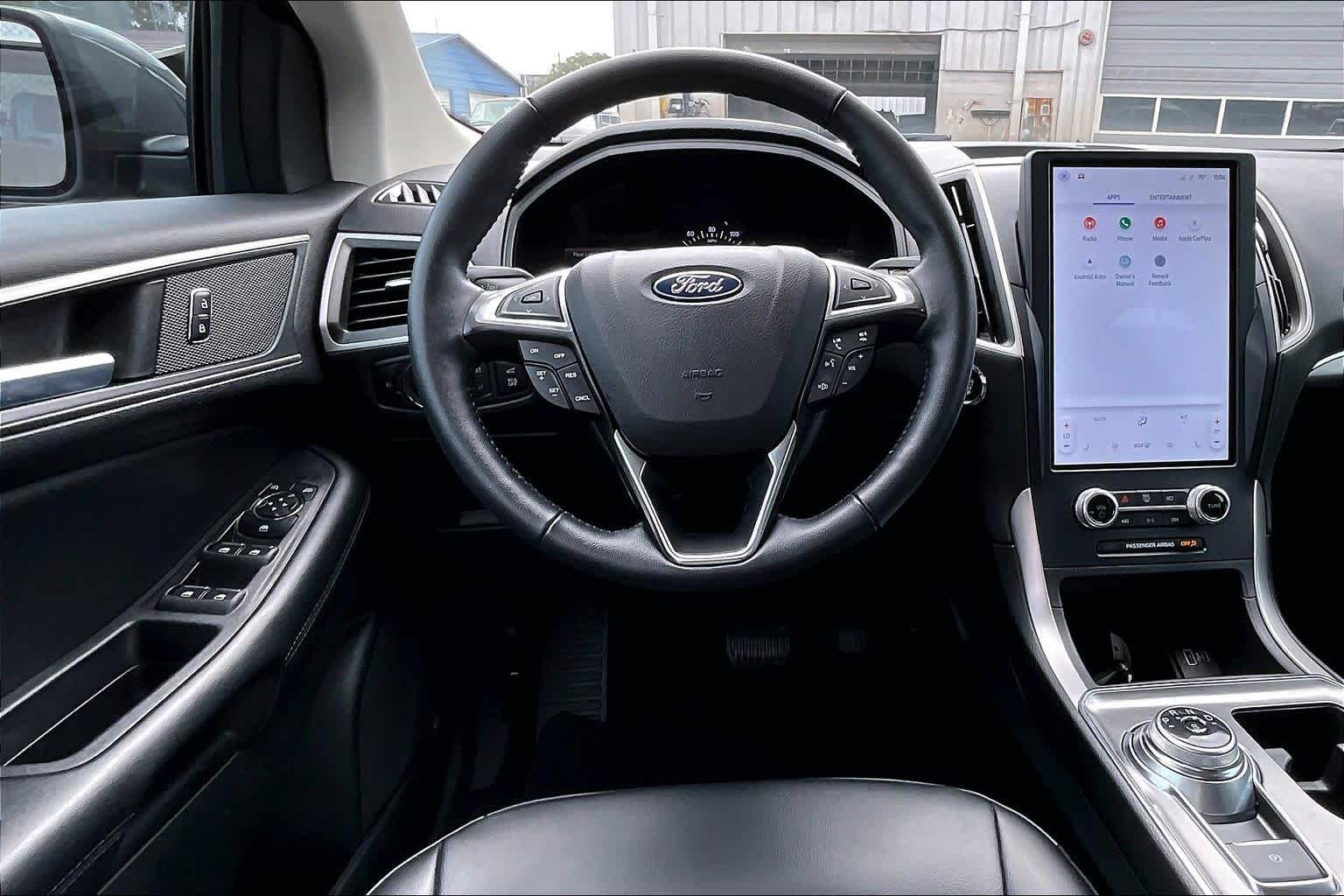 2022 Ford Edge