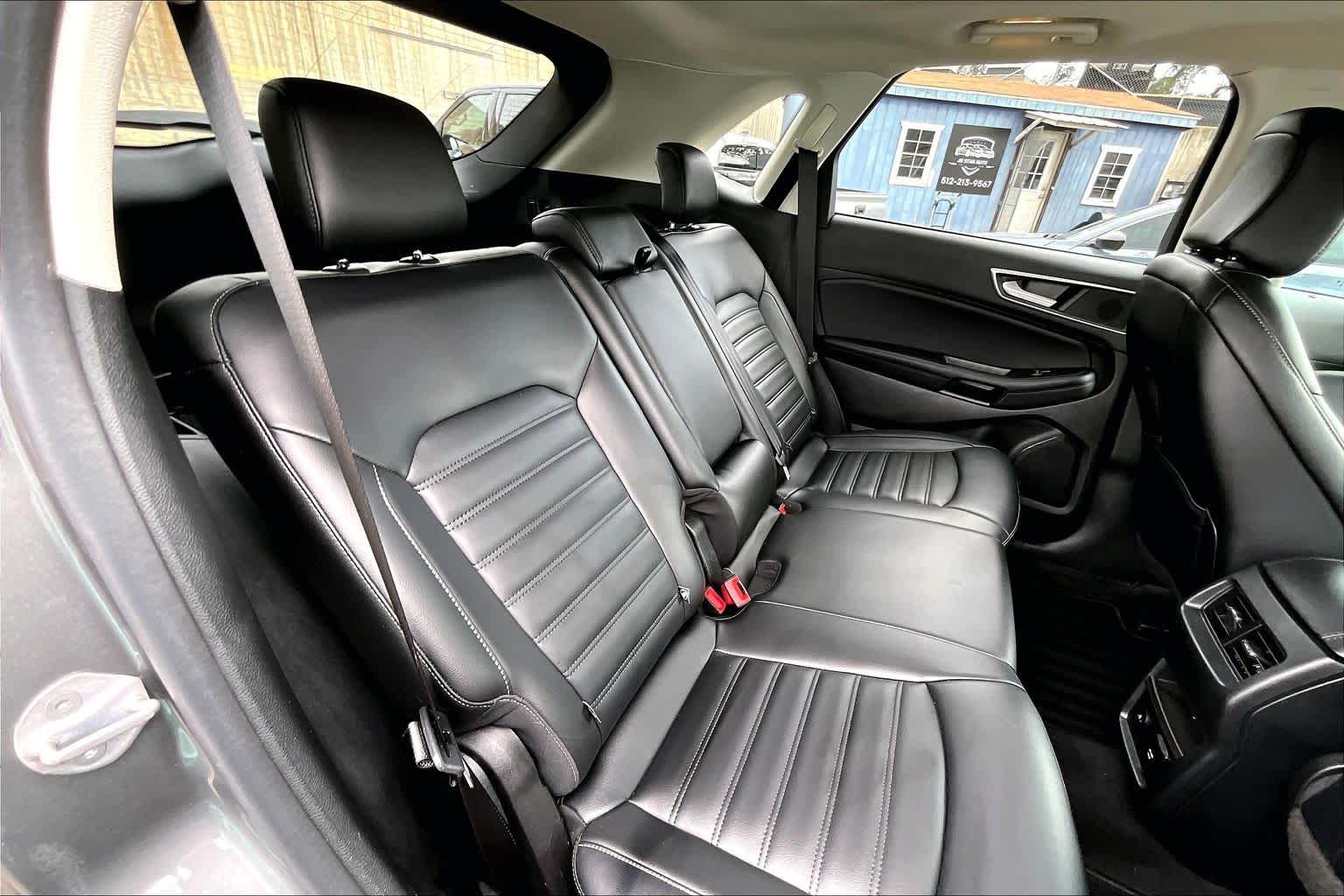 2022 Ford Edge