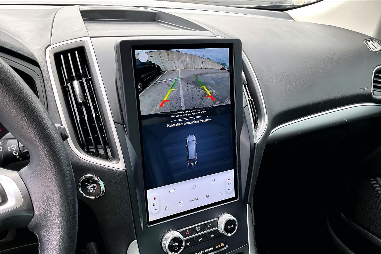 2022 Ford Edge