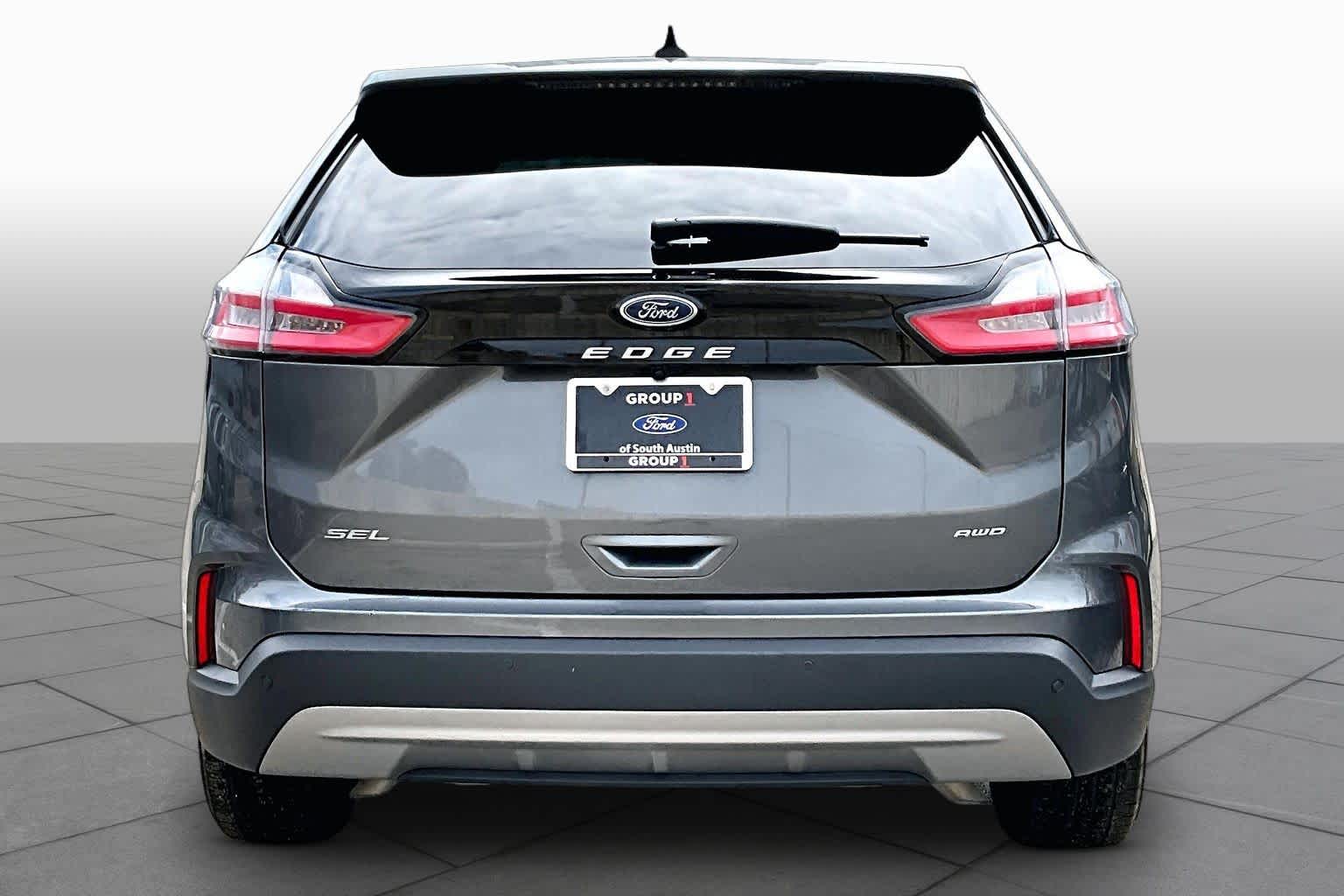 2022 Ford Edge