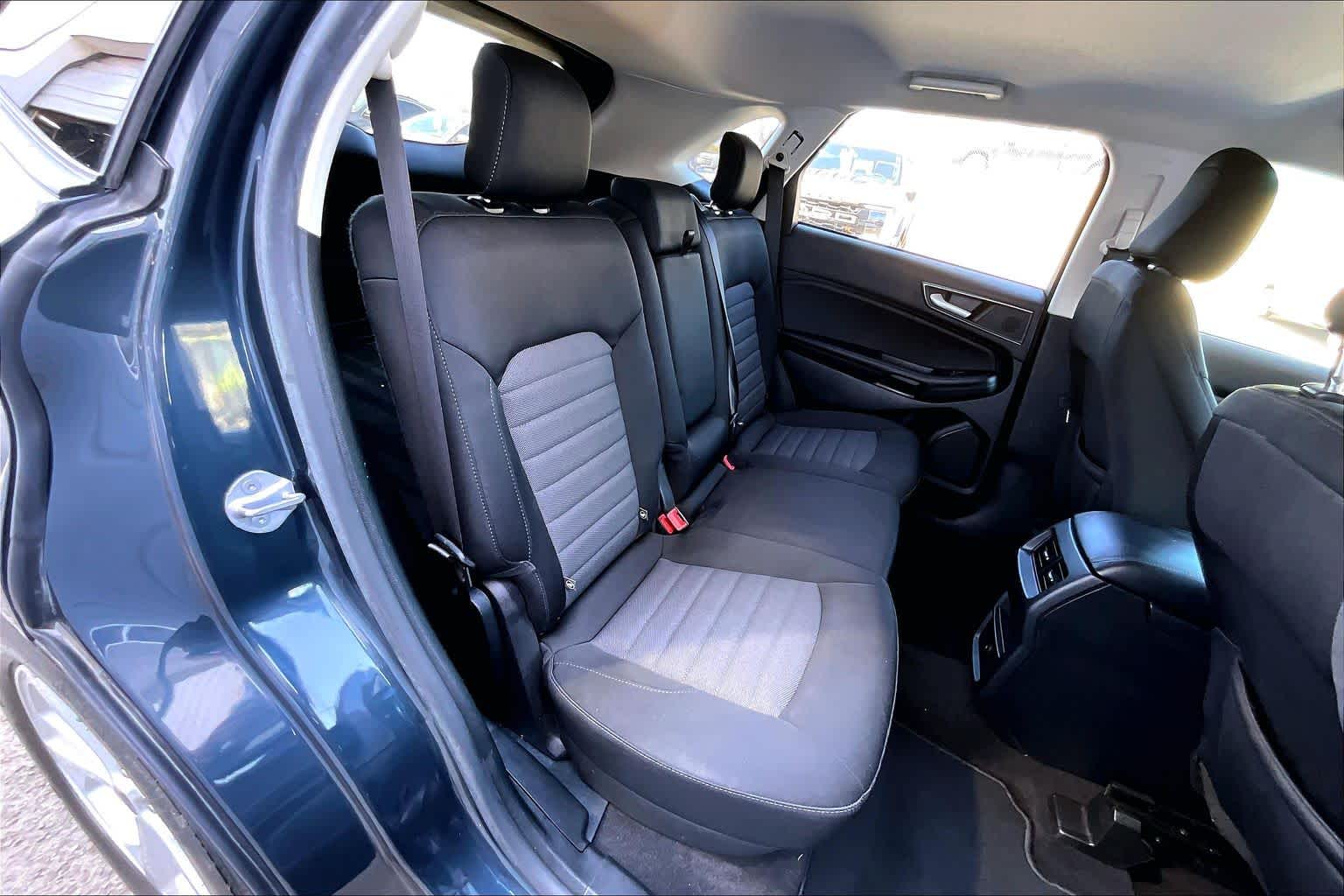 2023 Ford Edge