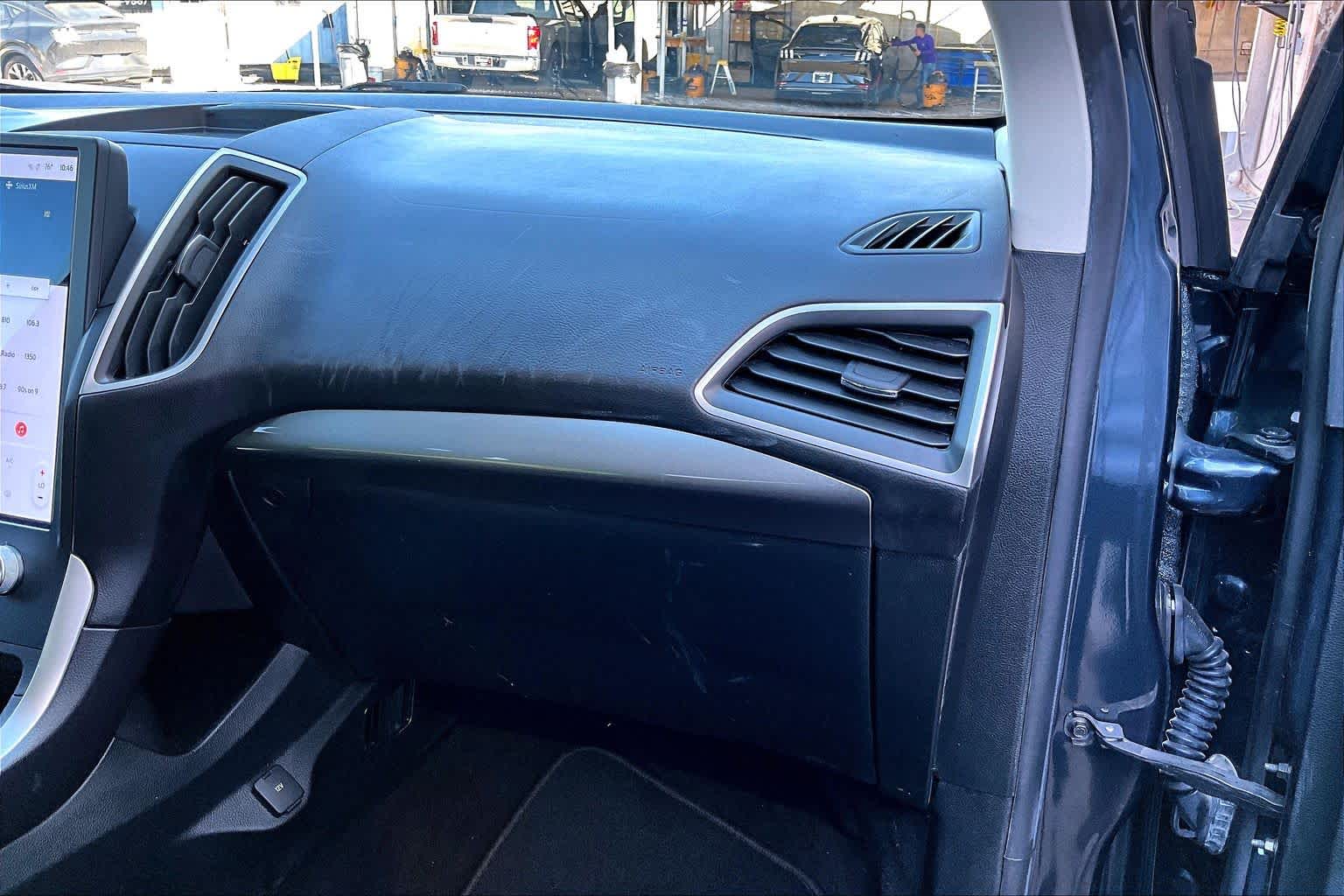 2023 Ford Edge