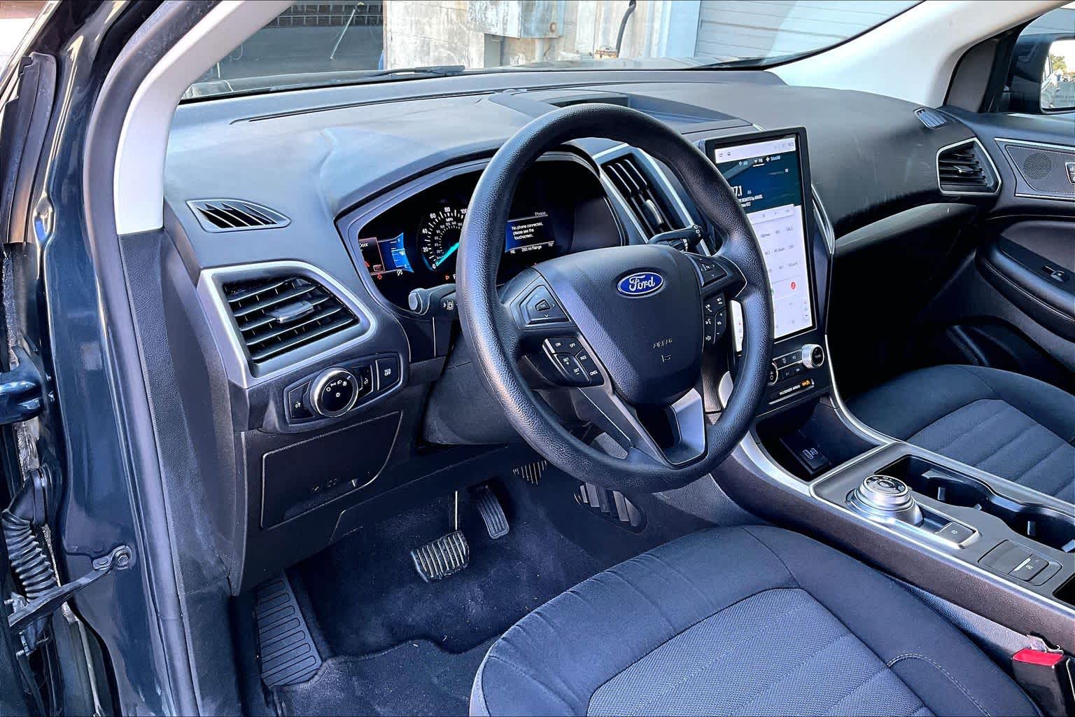 2023 Ford Edge