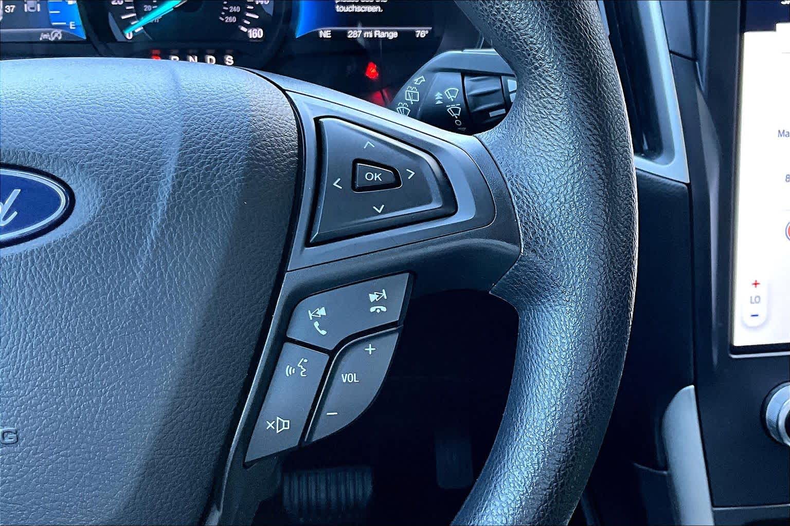 2023 Ford Edge