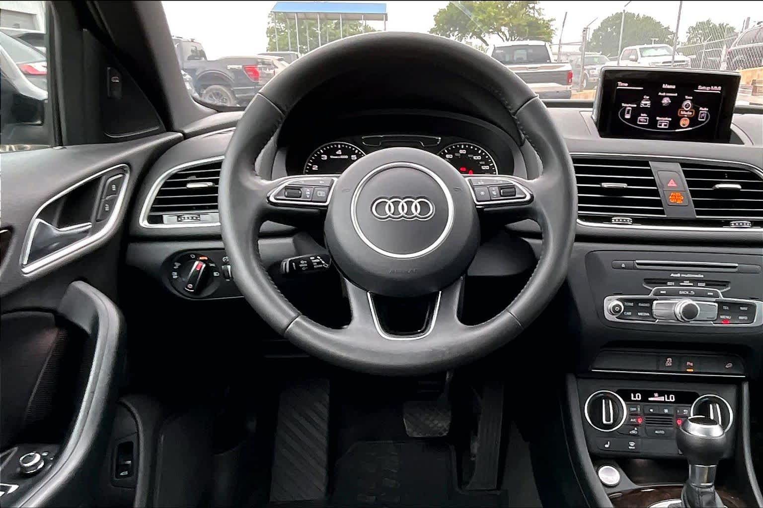 2016 Audi Q3