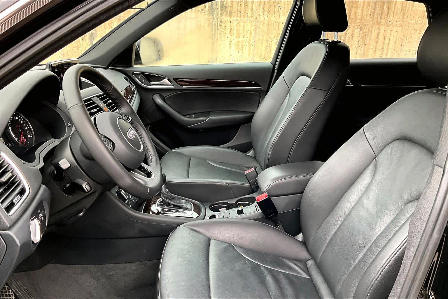 2016 Audi Q3