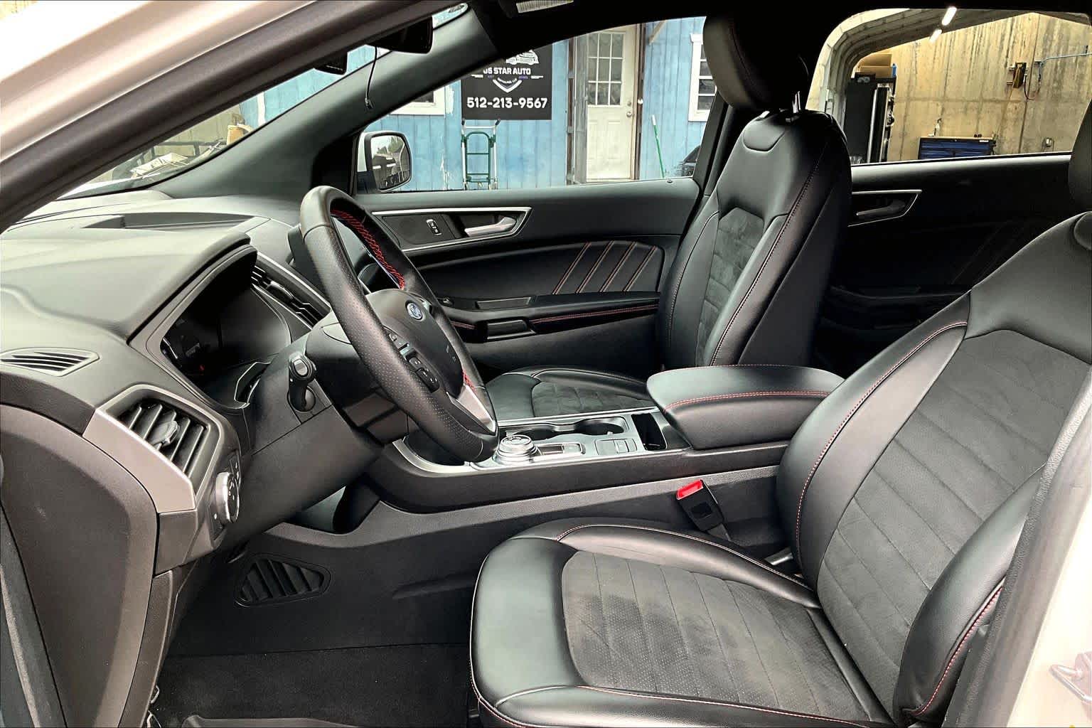 2022 Ford Edge