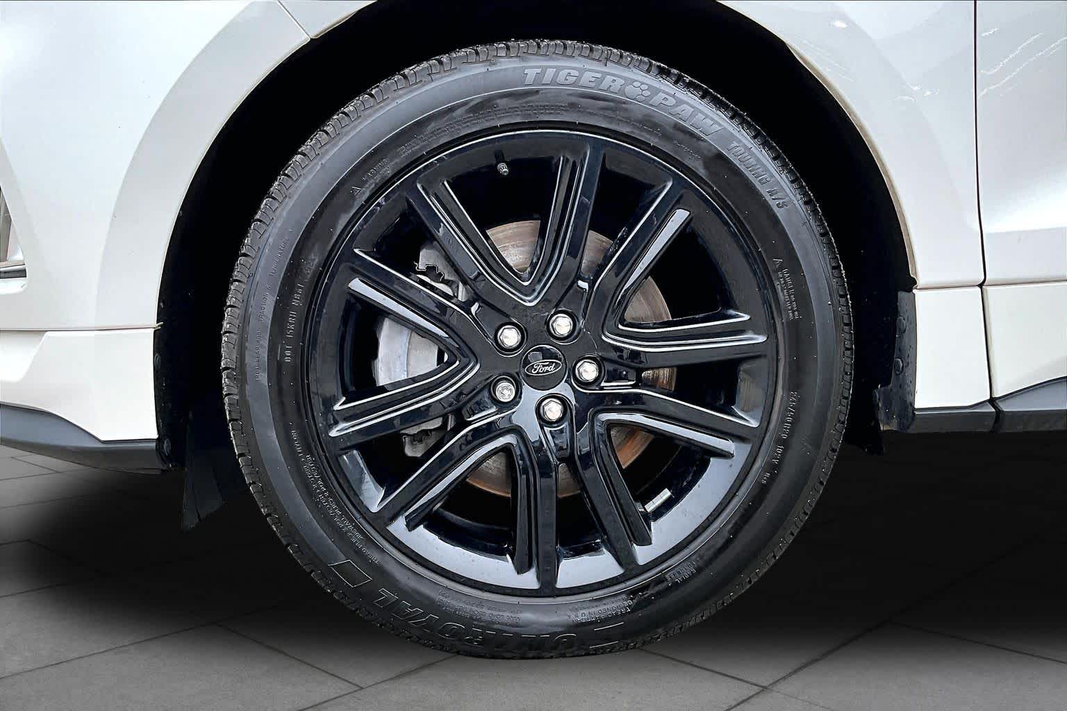 2022 Ford Edge