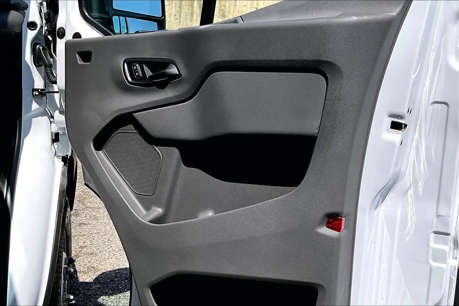 2025 Ford Transit Cargo Van