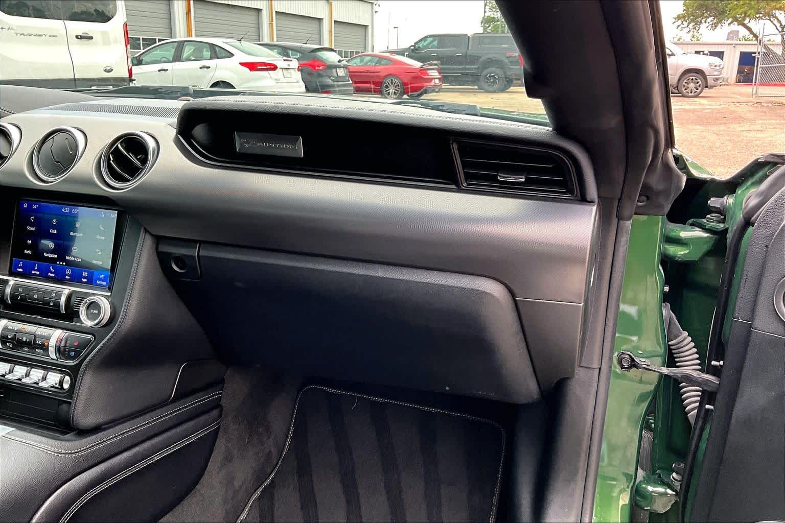 2022 Ford Mustang