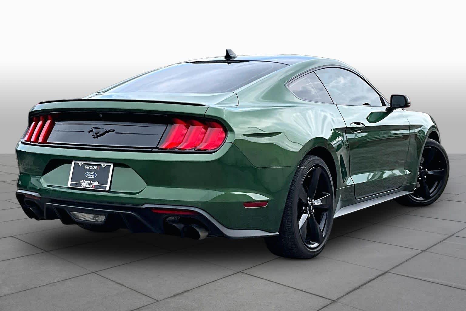 2022 Ford Mustang