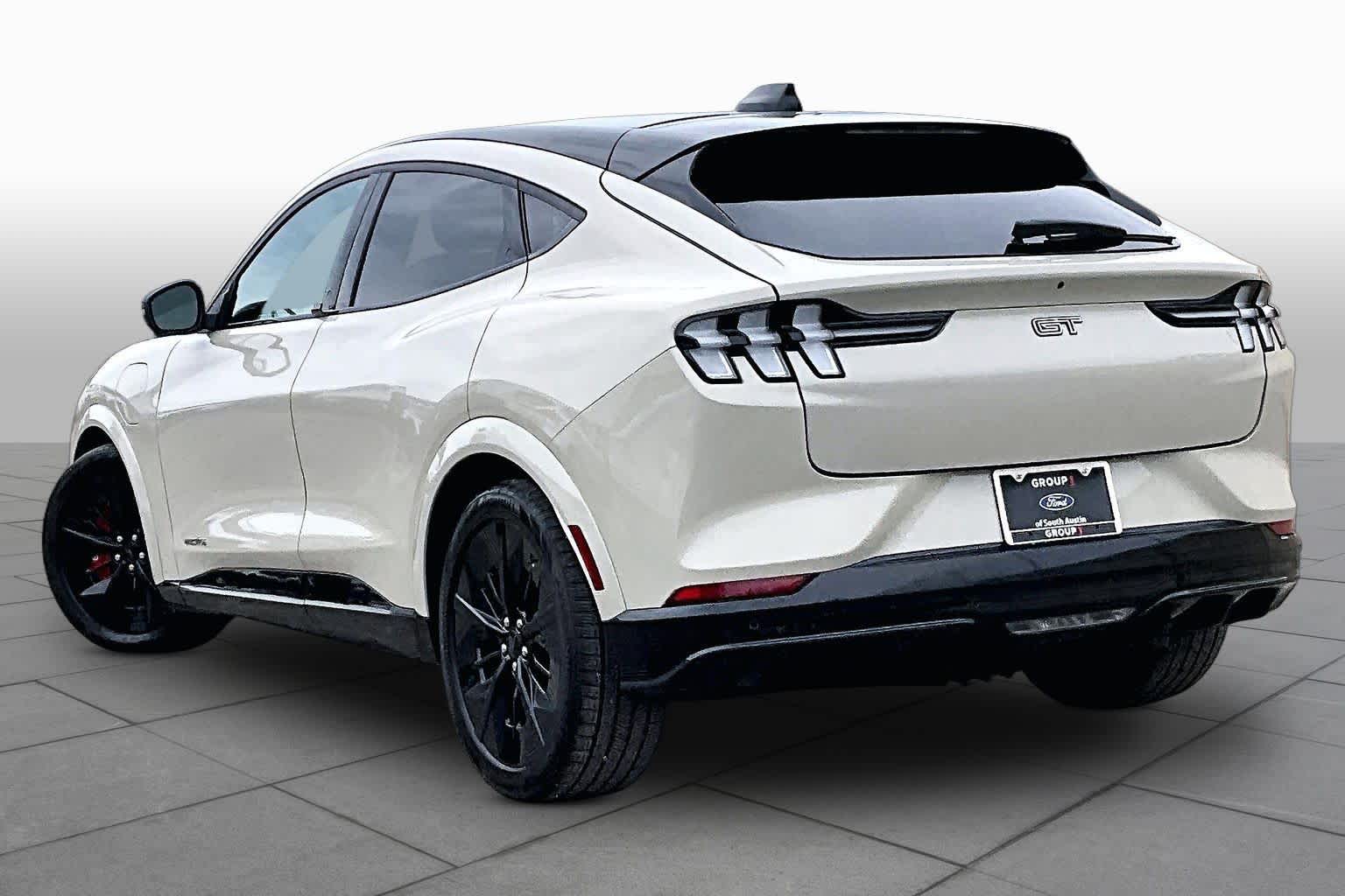 2025 Ford Mustang Mach-E