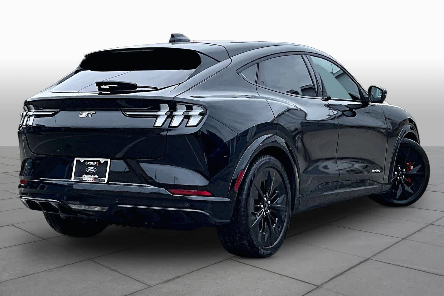 2025 Ford Mustang Mach-E