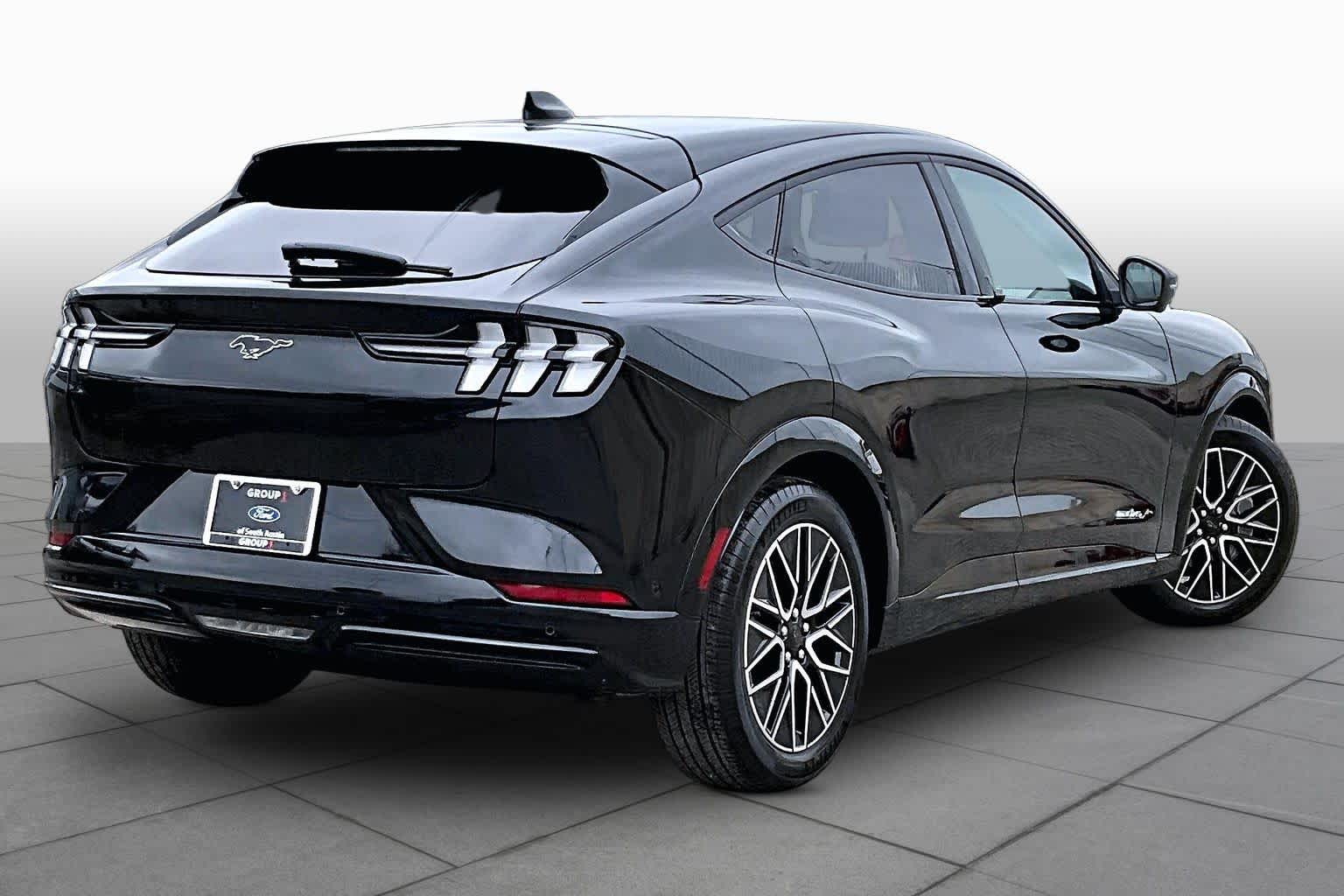 2024 Ford Mustang Mach-E