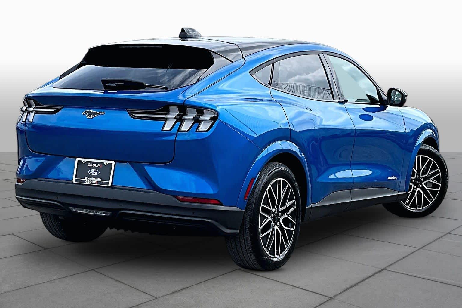 2025 Ford Mustang Mach-E
