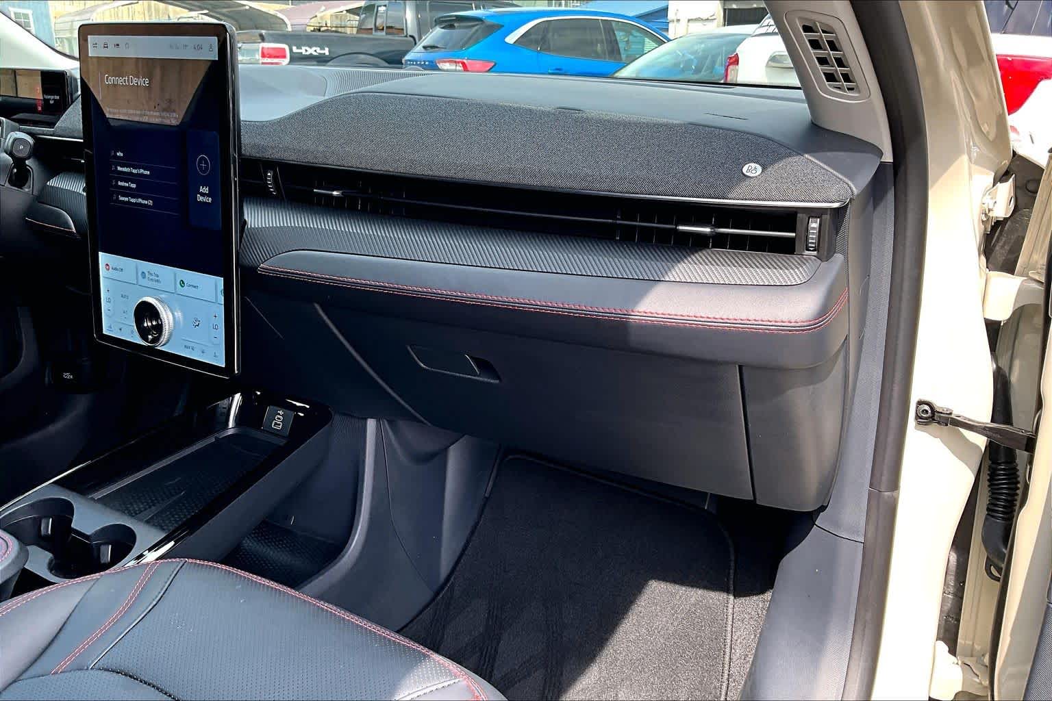 2025 Ford Mustang Mach-E