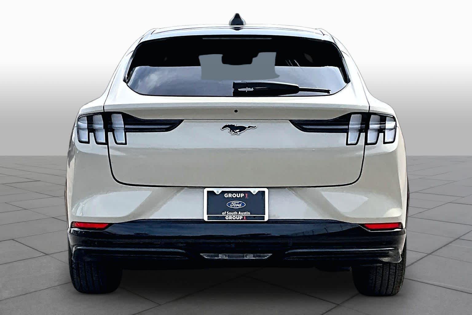 2025 Ford Mustang Mach-E