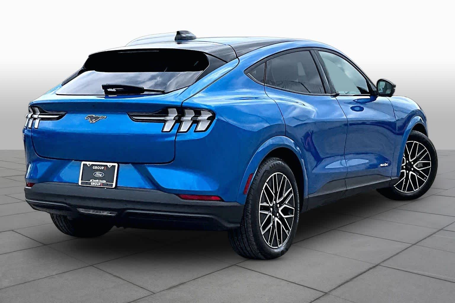 2025 Ford Mustang Mach-E