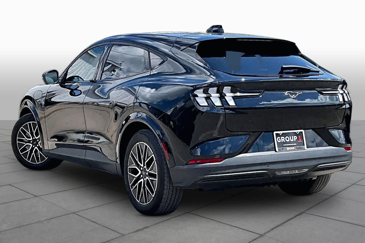 2025 Ford Mustang Mach-E