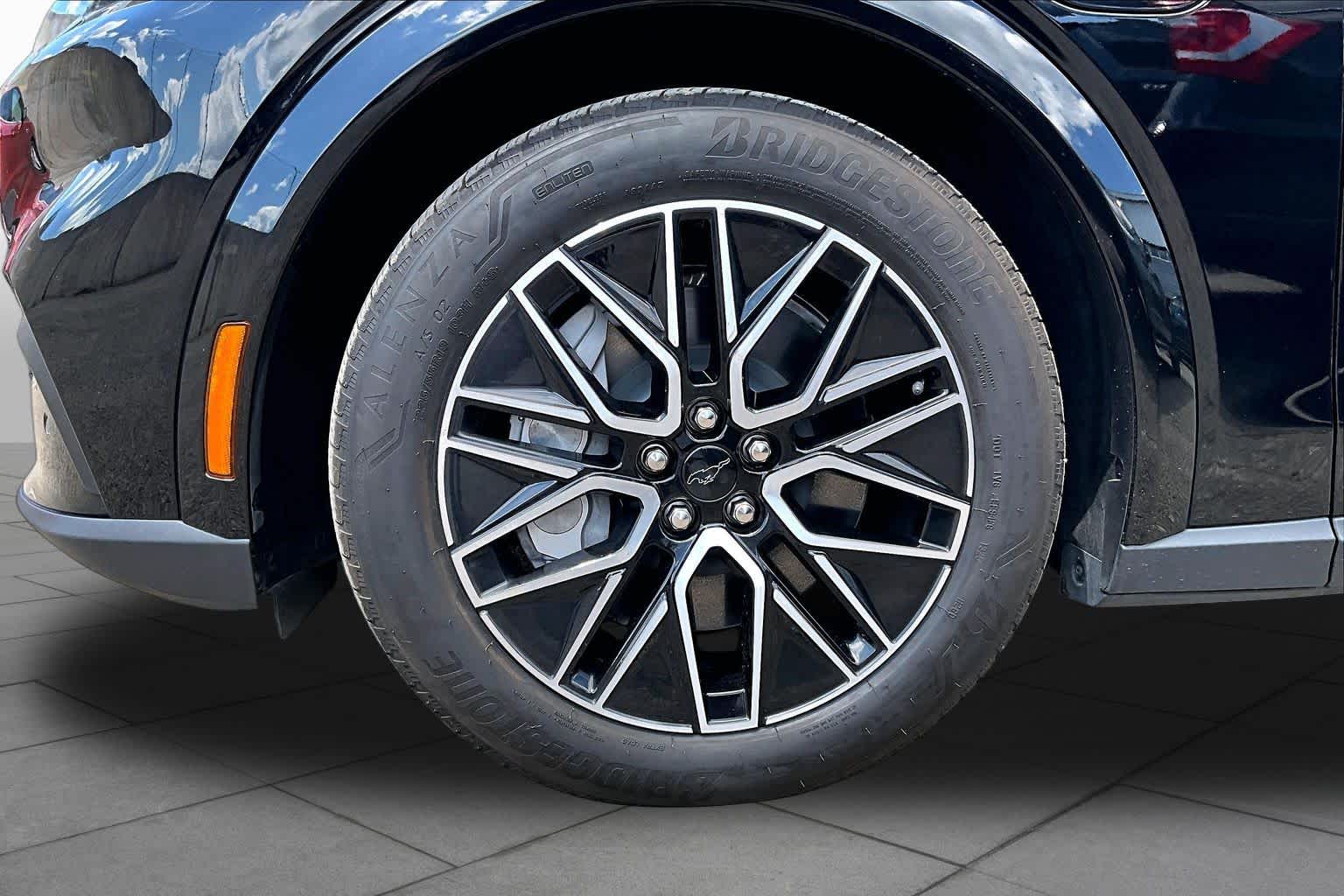 2025 Ford Mustang Mach-E
