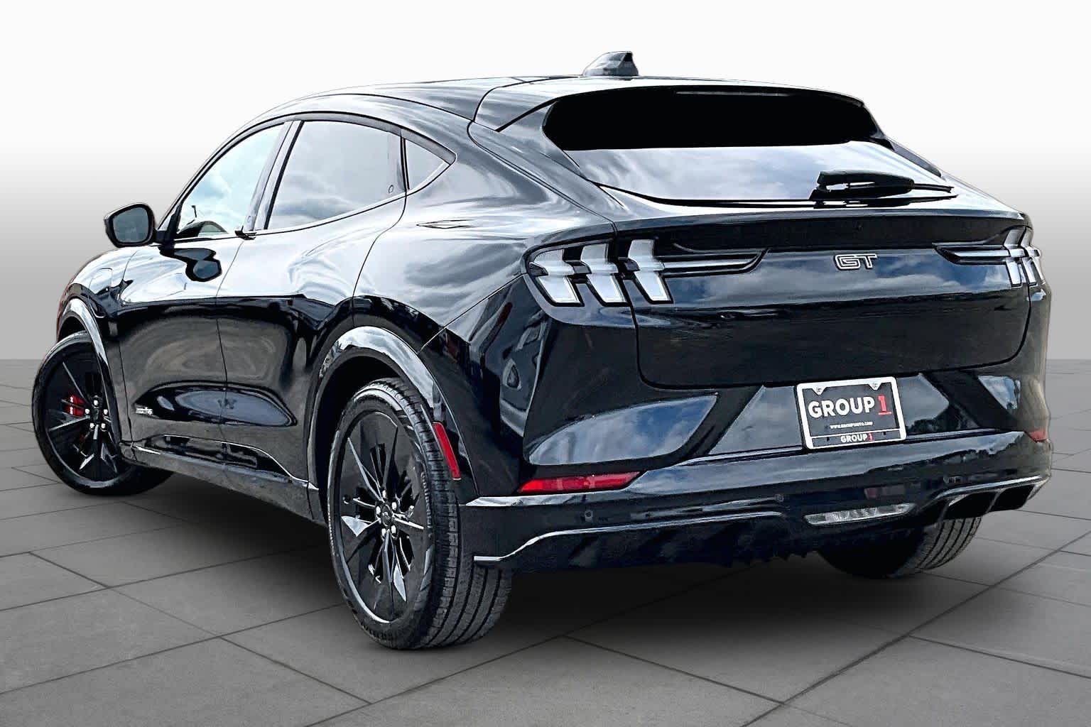 2025 Ford Mustang Mach-E