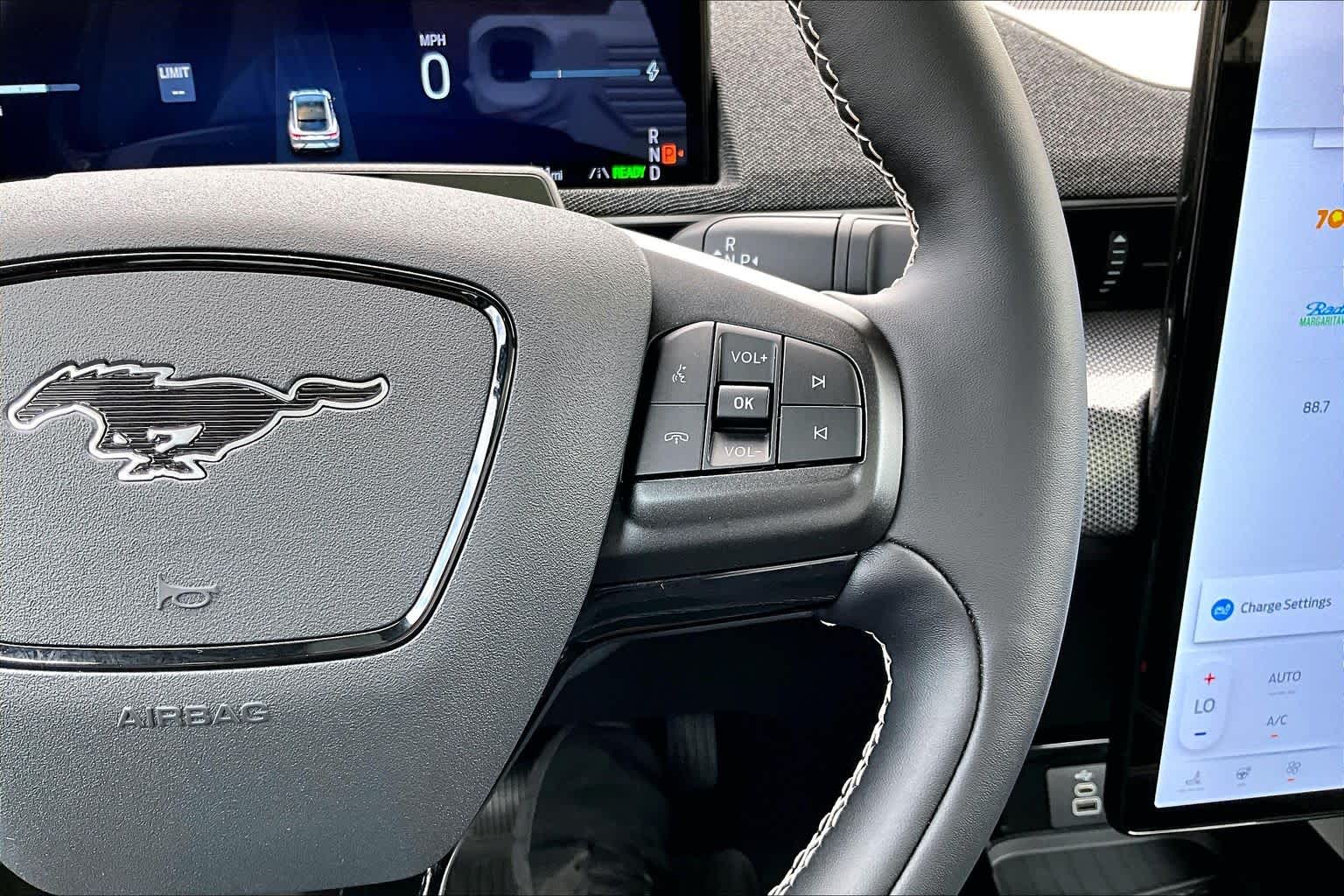 2025 Ford Mustang Mach-E