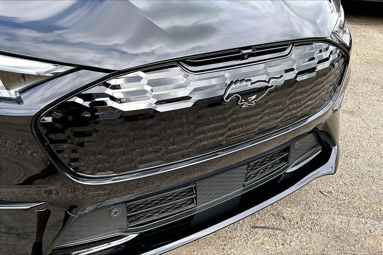 2025 Ford Mustang Mach-E