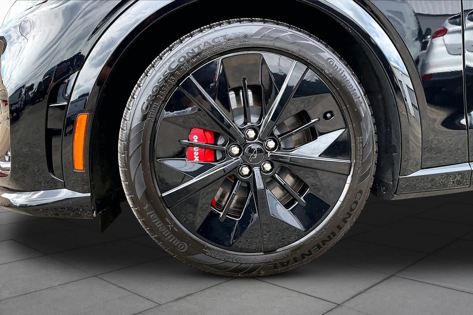 2025 Ford Mustang Mach-E