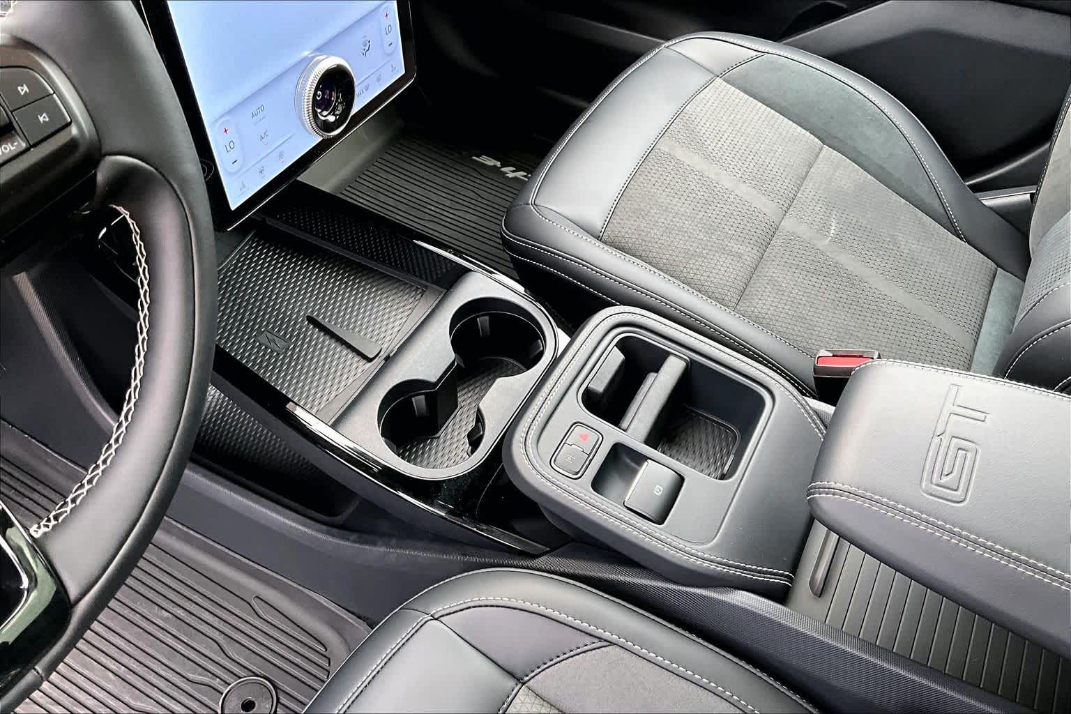 2025 Ford Mustang Mach-E