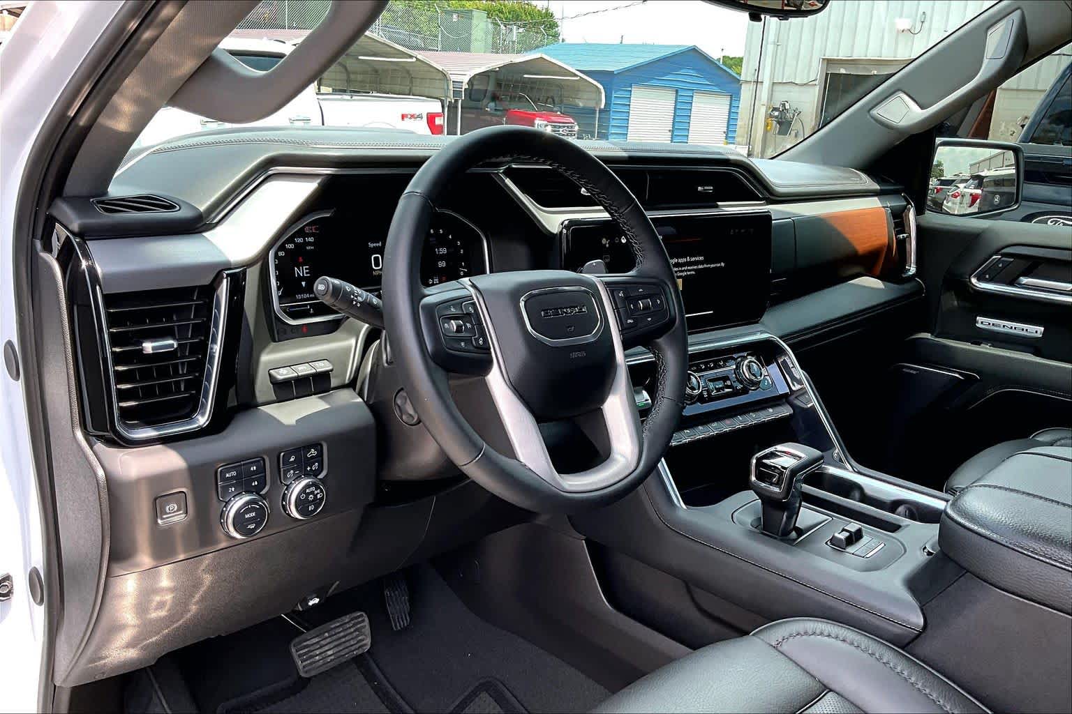 2024 GMC Sierra 1500