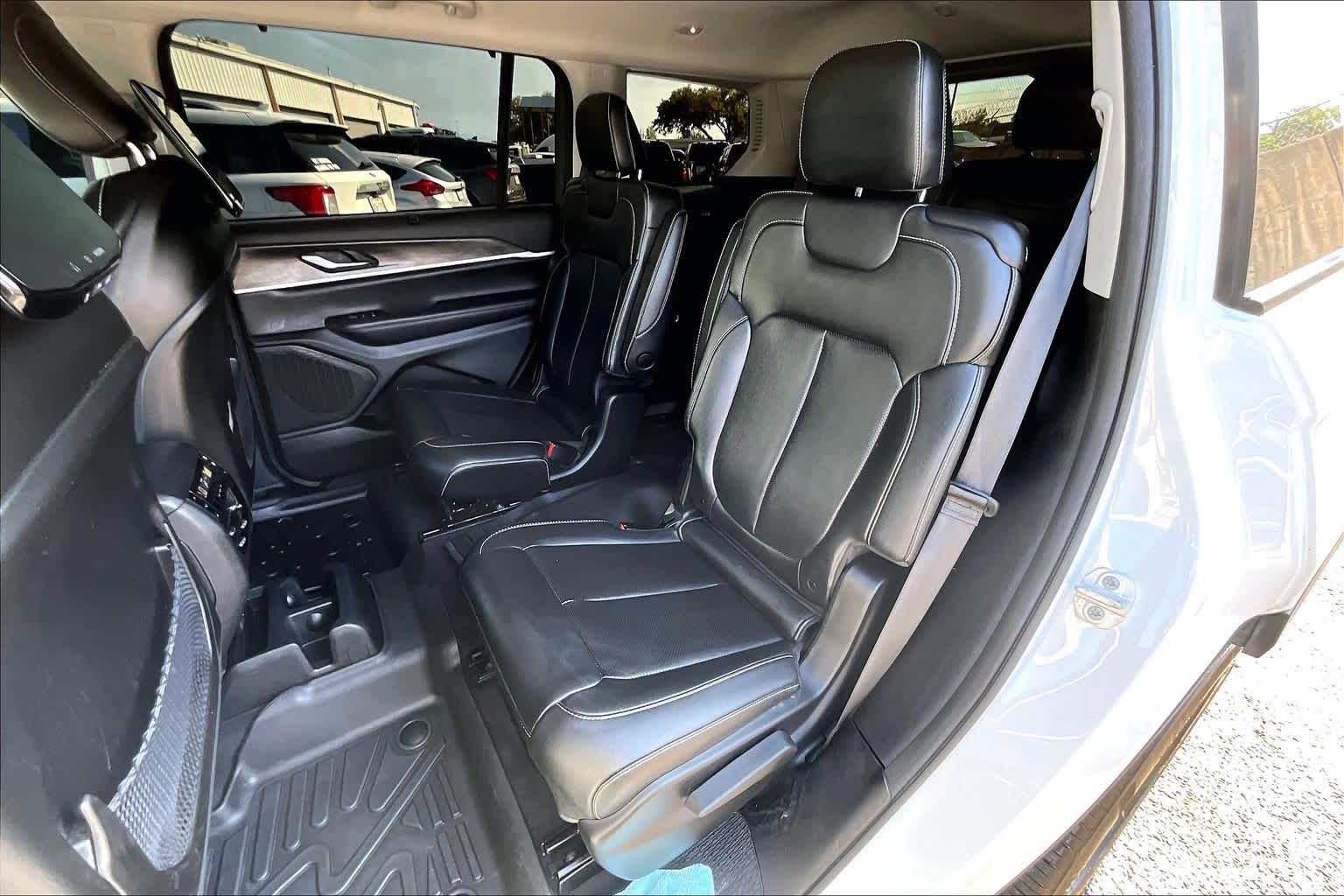2023 Jeep Grand Cherokee L