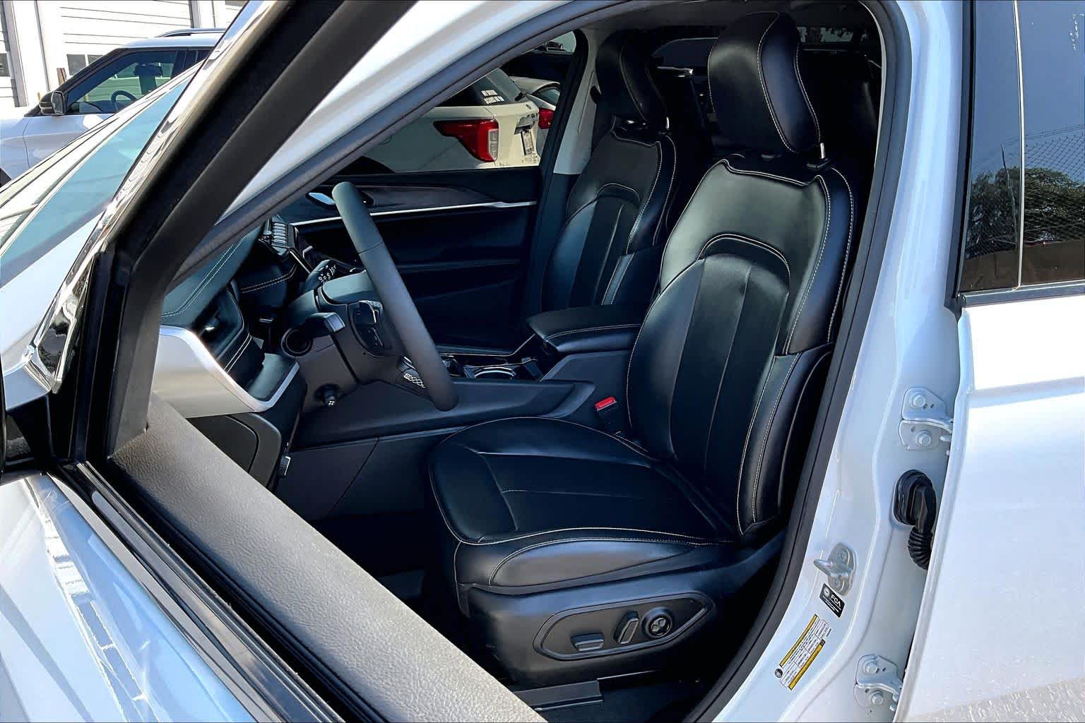 2023 Jeep Grand Cherokee L