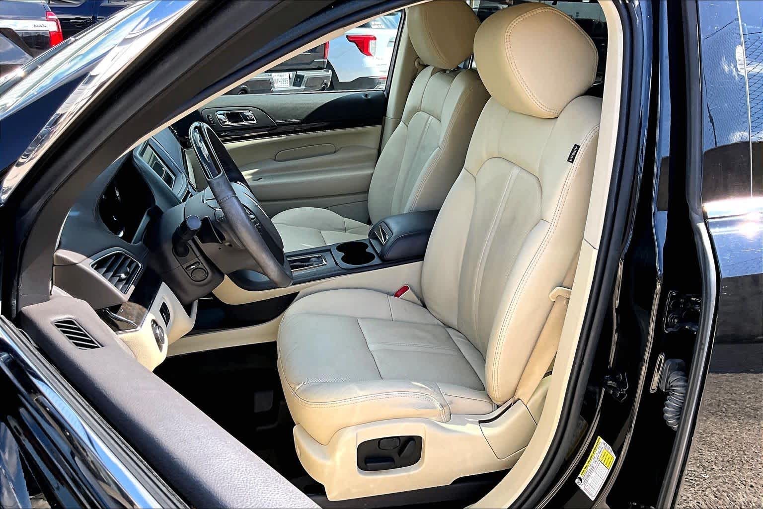 2018 Lincoln MKT